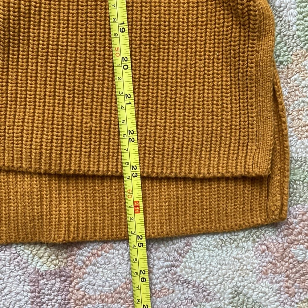J Crew Cotton V neck sweater EUC - Picture 6 of 6